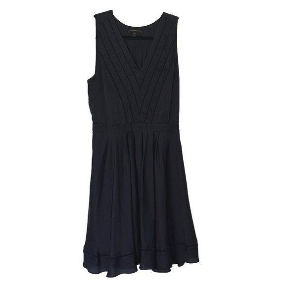 Banana Republic Dresses & Skirts - Banana Republic Navy Blue Sleeveless Dress